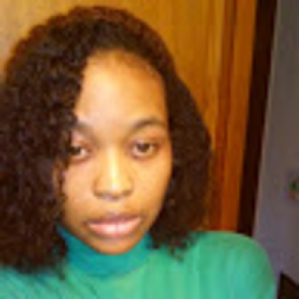 Meet your Posher, Crystal